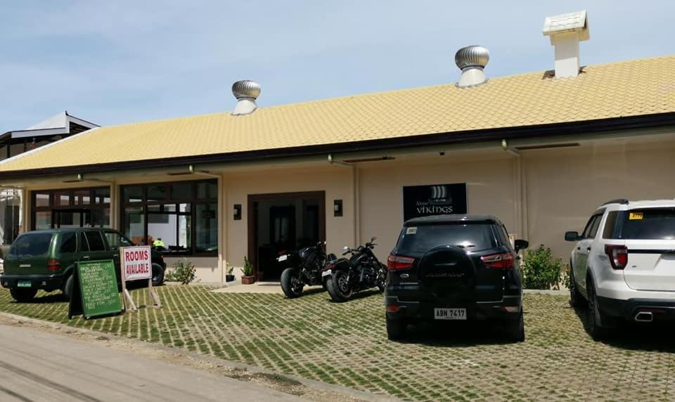 Alona Vikings Lodge 1 Panglao Bagian luar foto